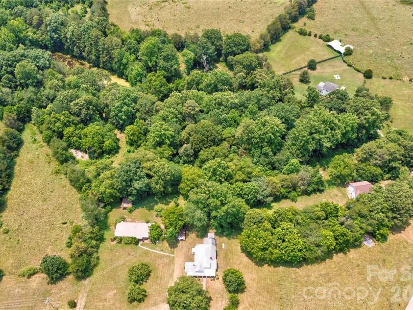 1813 Saint Marks Church Road, Crouse, NC 28033.  MLS# CAR4396855, YatesRealty ID 33971. 
