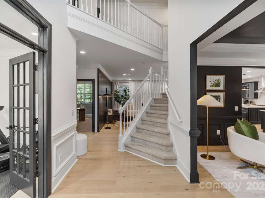 11009 Royal Colony Drive, Waxhaw, NC 28173.  MLS# CAR4295056, YatesRealty ID 33972. 