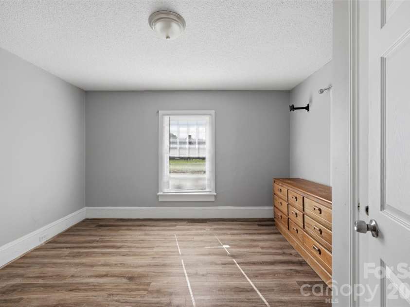 623 Ohio Avenue, Bessemer City, NC 28016.  MLS# CAR4398563, YatesRealty ID 33972. 