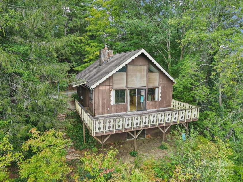 32 Old Little Mountain Road, Pisgah Forest, NC 28768.  MLS# CAR4293135, YatesRealty ID 33973. 