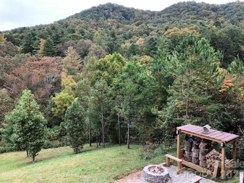 836 Burney Mountain Road, Fletcher, NC 28732.  MLS# CAR4398435, YatesRealty ID 33973. 