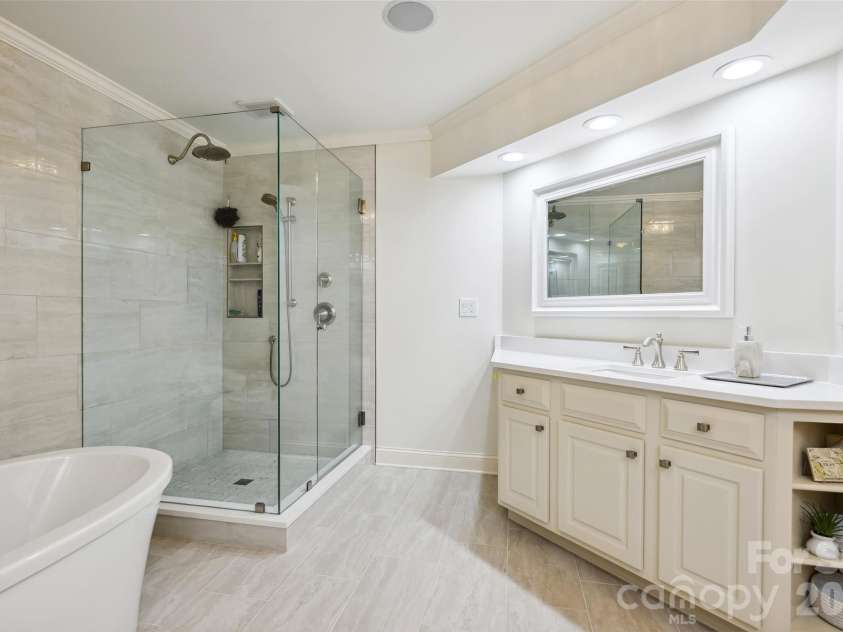 3128 Ethereal Lane, Charlotte, NC 28226.  MLS# CAR4398508, YatesRealty ID 33974. 