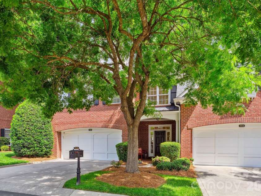 3128 Ethereal Lane, Charlotte, NC 28226.  MLS# CAR4398508, YatesRealty ID 33974. 