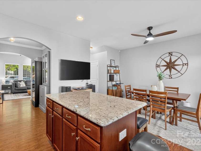 13824 Cypress Woods Drive, Huntersville, NC 28078.  MLS# CAR4290807, YatesRealty ID 33975. 