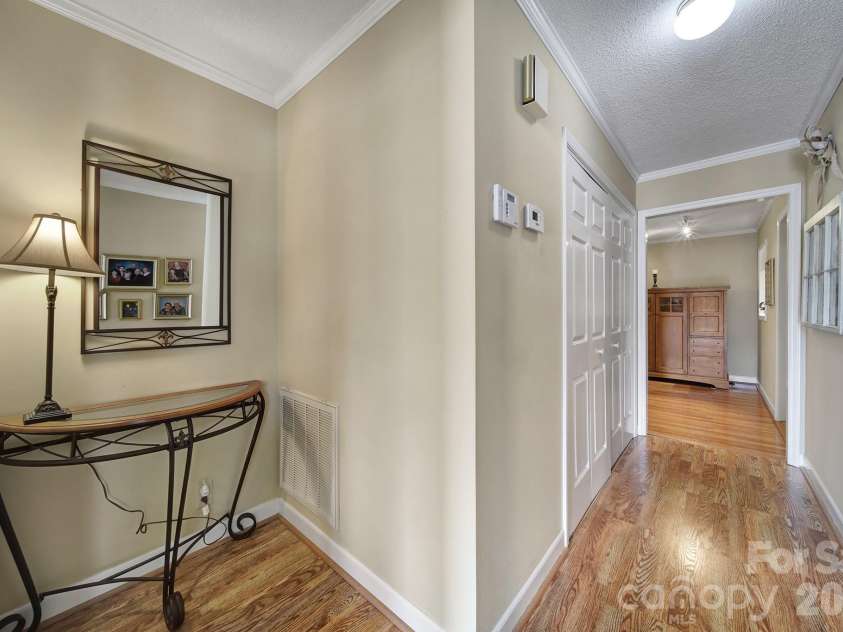 215 Stevens Street, Kershaw, SC 29067.  MLS# CAR4392816, YatesRealty ID 33975. 