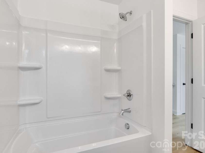 201 Henderson Circle, Harrisburg, NC 28075.  MLS# CAR4284809, YatesRealty ID 33976. 