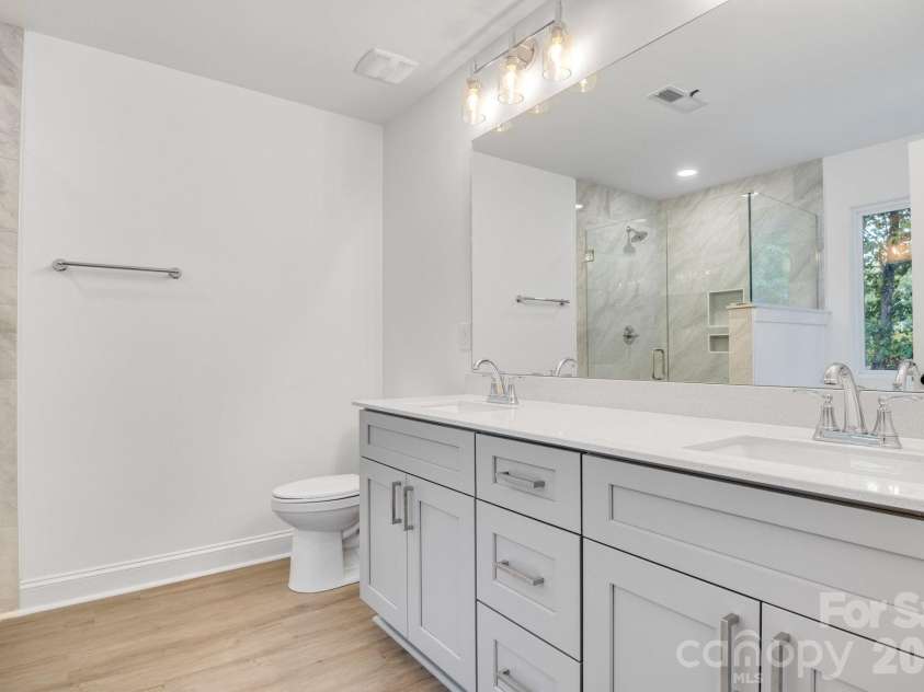 201 Henderson Circle, Harrisburg, NC 28075.  MLS# CAR4284809, YatesRealty ID 33976. 