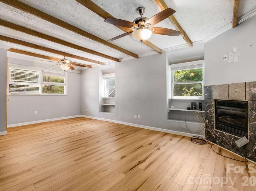 67 Banks Town Road, Weaverville, NC 28787.  MLS# CAR4384080, YatesRealty ID 33976. 