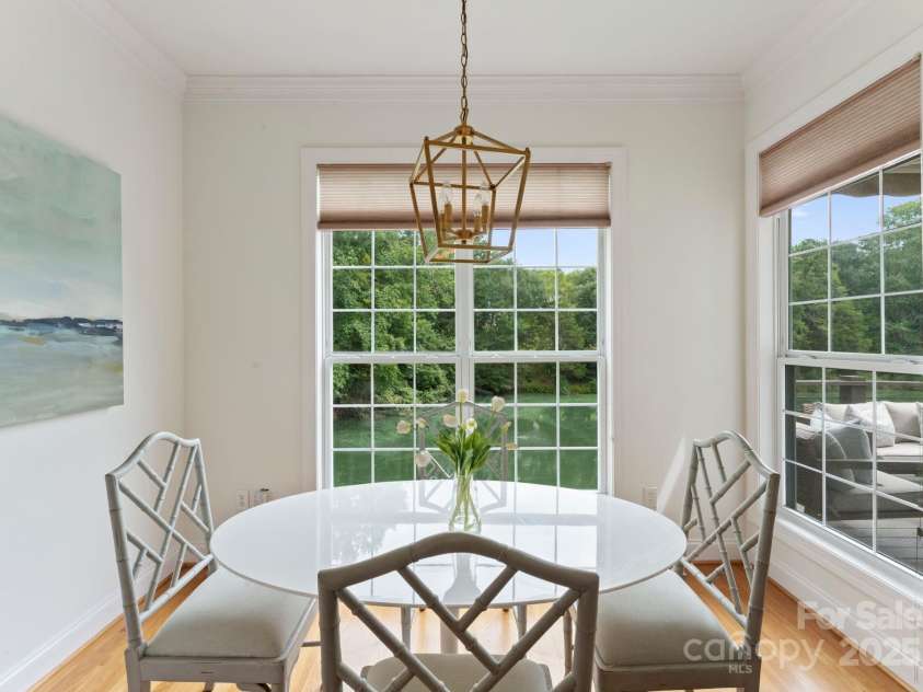 6207 Padget Parrish Court, Charlotte, NC 28270.  MLS# CAR4293490, YatesRealty ID 33977. Breakfast Area