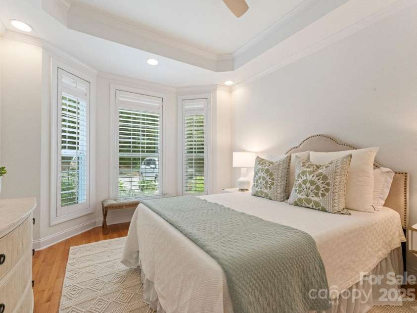 6207 Padget Parrish Court, Charlotte, NC 28270.  MLS# CAR4293490, YatesRealty ID 33977. Primary Bedroom