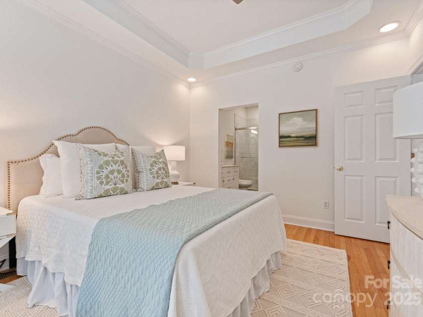 6207 Padget Parrish Court, Charlotte, NC 28270.  MLS# CAR4293490, YatesRealty ID 33977. Primary Bedroom