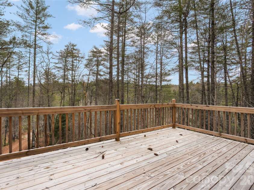 109 Tumblebug Trail Road, Flat Rock, NC 28731.  MLS# CAR4335386, YatesRealty ID 3398. 