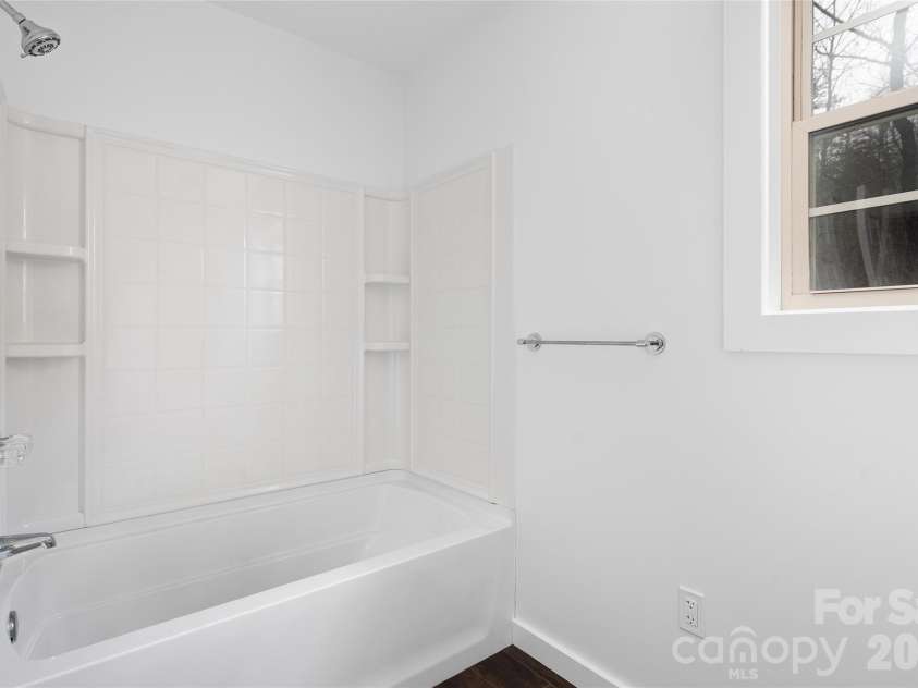 109 Tumblebug Trail Road, Flat Rock, NC 28731.  MLS# CAR4335386, YatesRealty ID 3398. 