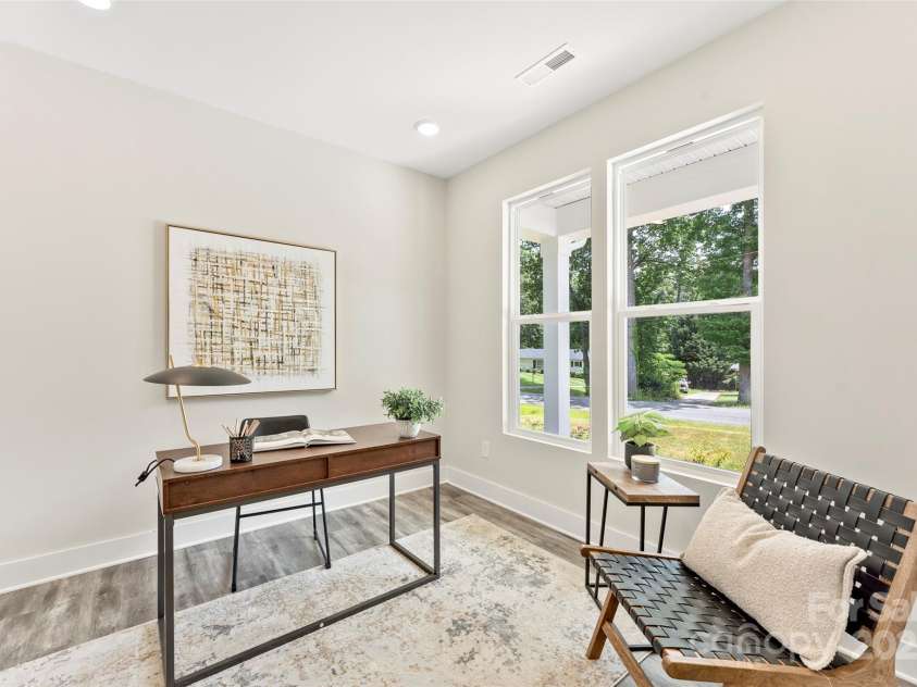 1645 Carolina Circle, Gastonia, NC 28054.  MLS# CAR4288958, YatesRealty ID 3398. Bedroom 4/Study