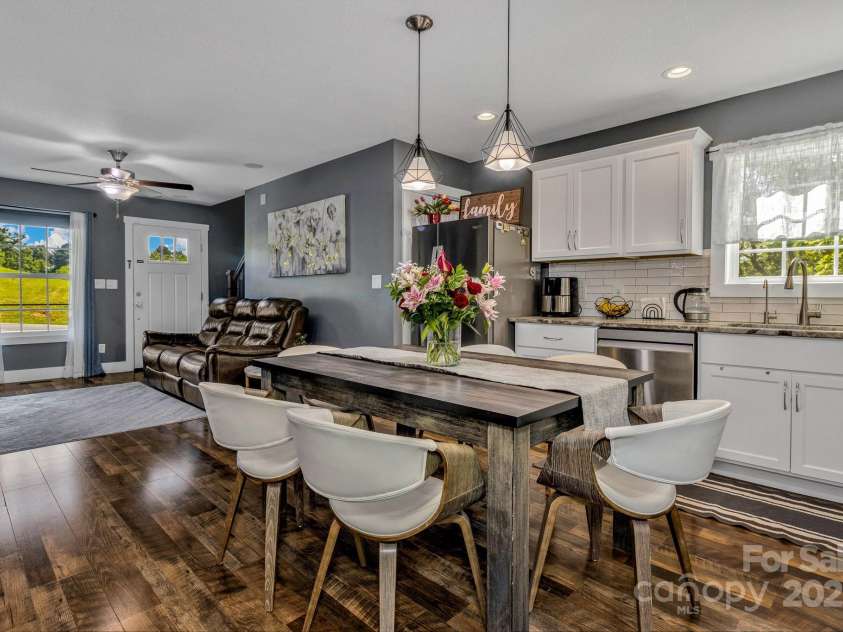 1024 Bear Creek Road, Leicester, NC 28748.  MLS# CAR4277159, YatesRealty ID 33980. 