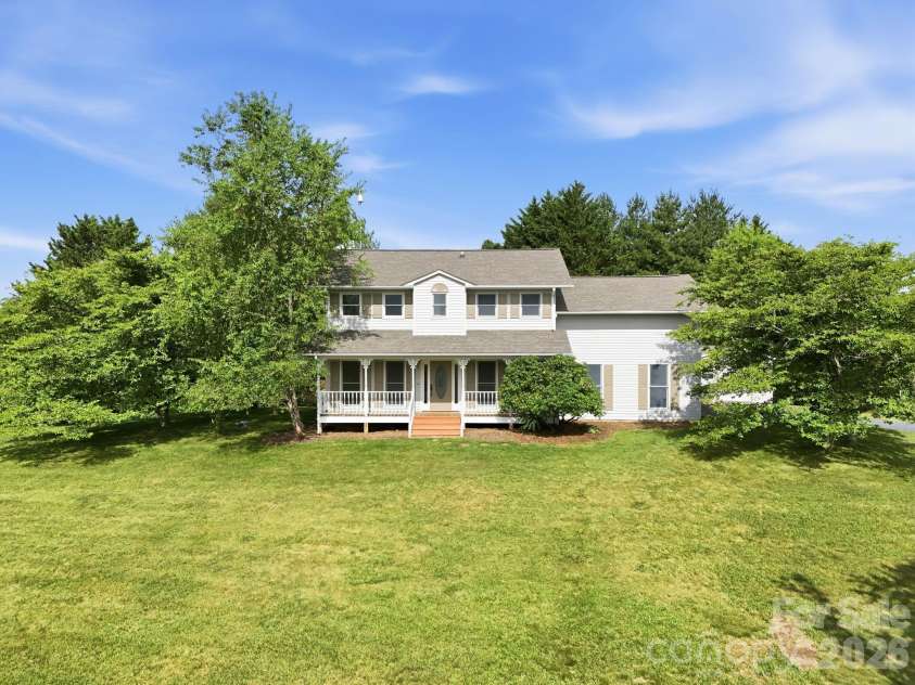 1091 WINDSWEPT RIDGE Road, Marshall, NC 28753.  MLS# CAR4393811, YatesRealty ID 33980. 1091 Windswept Ridge Rd, Marshall