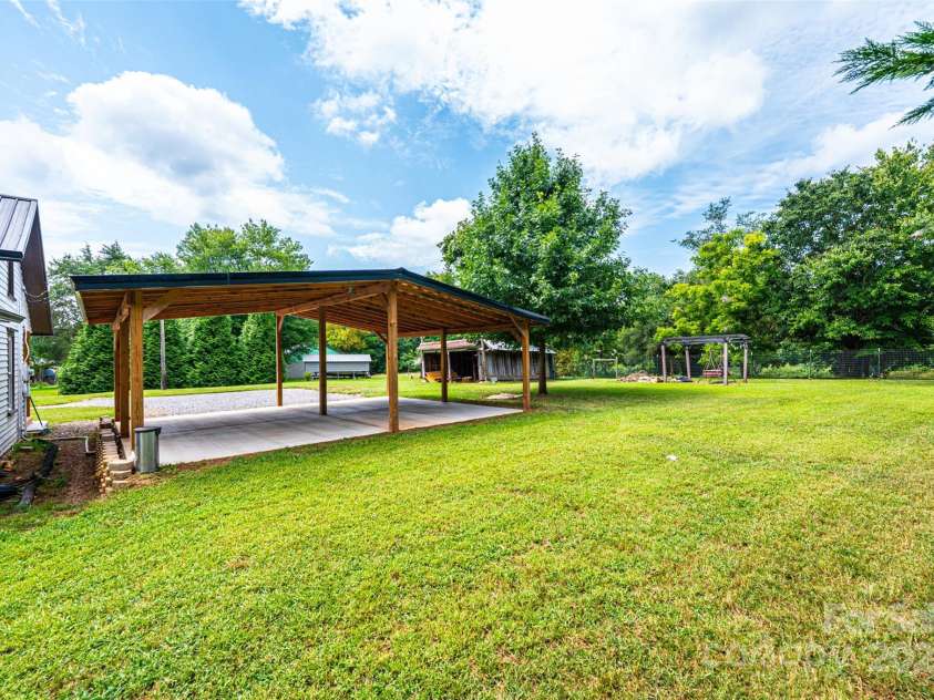 4645 Rifle Range Road, Conover, NC 28613.  MLS# CAR4290153, YatesRealty ID 33981. 
