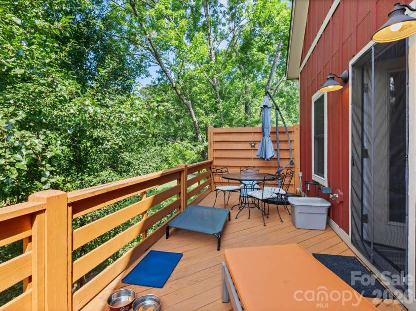 44 Old County Home Road, Asheville, NC 28806.  MLS# CAR4395353, YatesRealty ID 33983. Big Back Deck