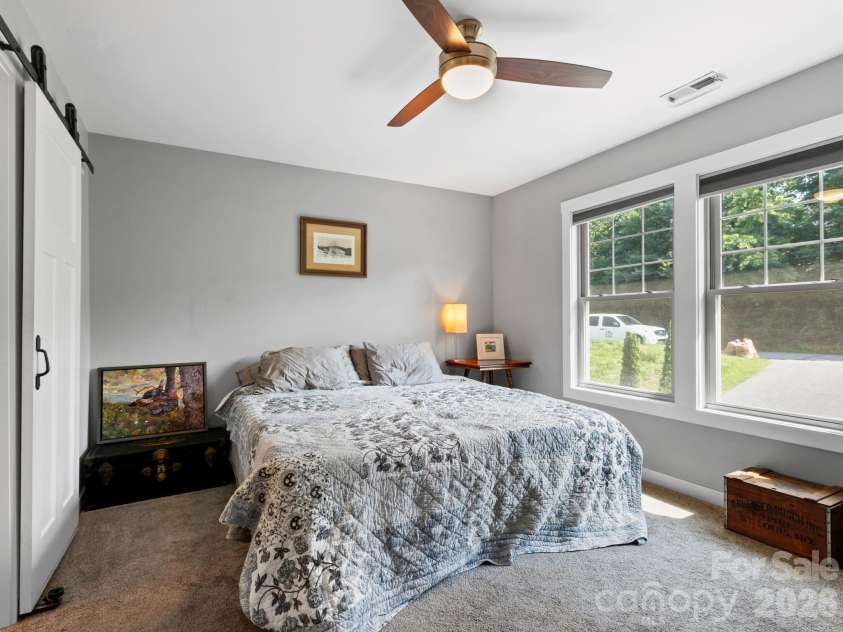 44 Old County Home Road, Asheville, NC 28806.  MLS# CAR4395353, YatesRealty ID 33983. Primary on Main