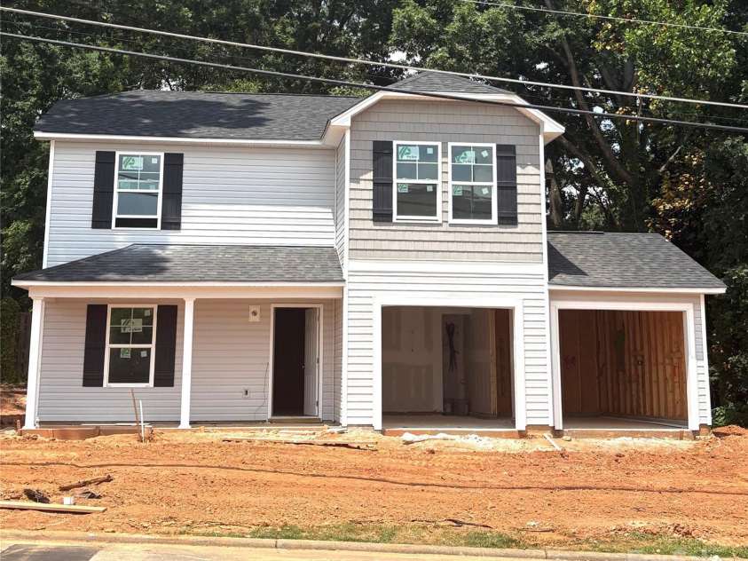 1130 Fox Avenue, Statesville, NC 28677.  MLS# CAR4284448, YatesRealty ID 33984. 