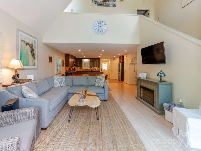 130 Edwards Point, Lake Lure, NC 28746.  MLS# CAR4292102, YatesRealty ID 33985. 