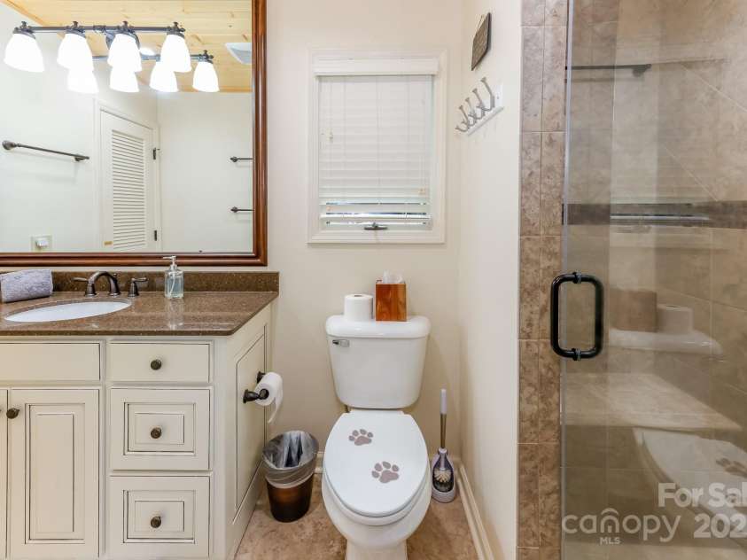 130 Edwards Point, Lake Lure, NC 28746.  MLS# CAR4292102, YatesRealty ID 33985. 