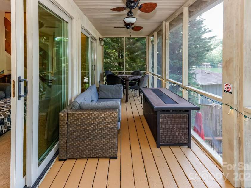 130 Edwards Point, Lake Lure, NC 28746.  MLS# CAR4292102, YatesRealty ID 33985. 