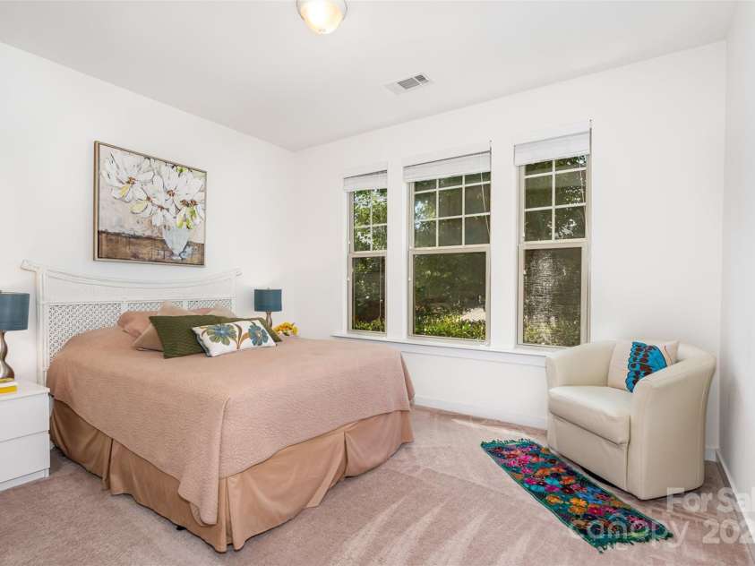 11225 Black Brant Lane, Charlotte, NC 28278.  MLS# CAR4274250, YatesRealty ID 33986. Bedroom 3