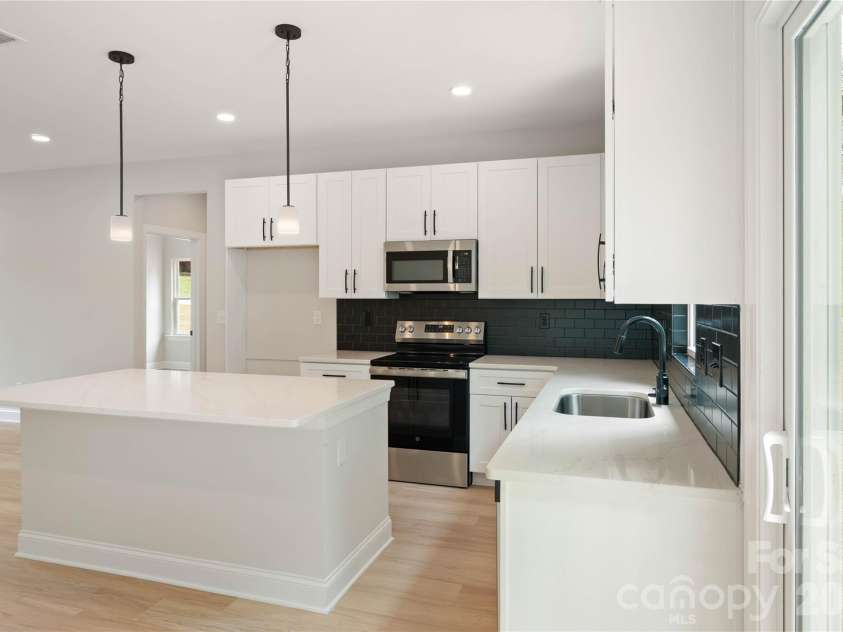 315 Chestnut Street, Stanley, NC 28164.  MLS# CAR4398441, YatesRealty ID 33986. 