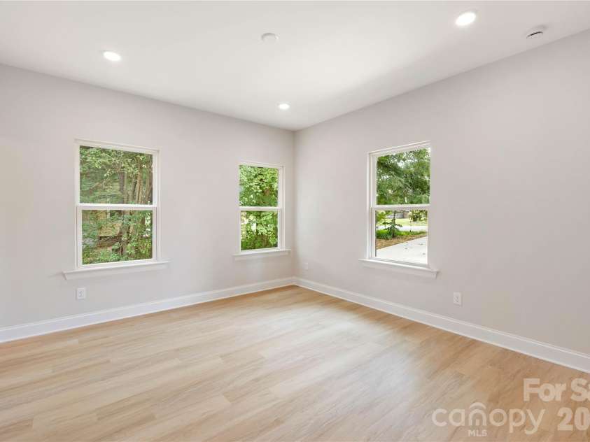 315 Chestnut Street, Stanley, NC 28164.  MLS# CAR4398441, YatesRealty ID 33986. 