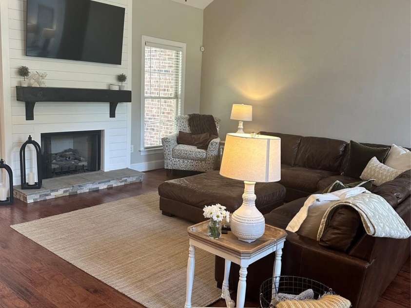 4122 Waterway Drive, Monroe, NC 28110.  MLS# CAR4279760, YatesRealty ID 33987. Open Living Room