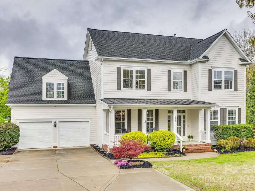 2113 Woodbend Trail, Tega Cay, SC 29708.  MLS# CAR4215622, YatesRealty ID 3399. 