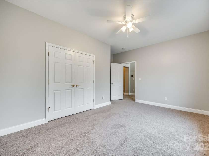 2113 Woodbend Trail, Tega Cay, SC 29708.  MLS# CAR4215622, YatesRealty ID 3399. 