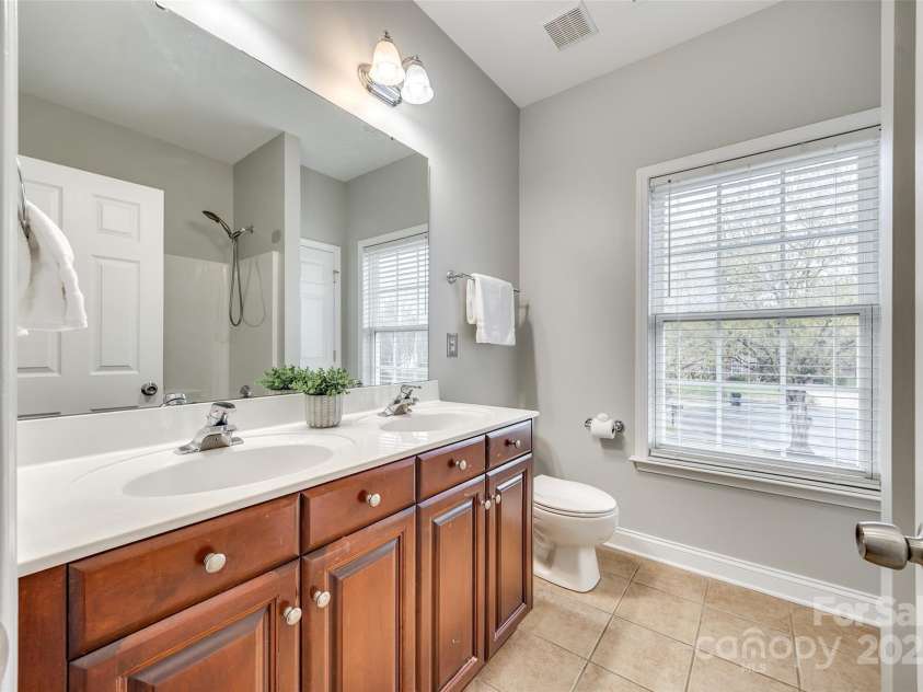 2113 Woodbend Trail, Tega Cay, SC 29708.  MLS# CAR4215622, YatesRealty ID 3399. 