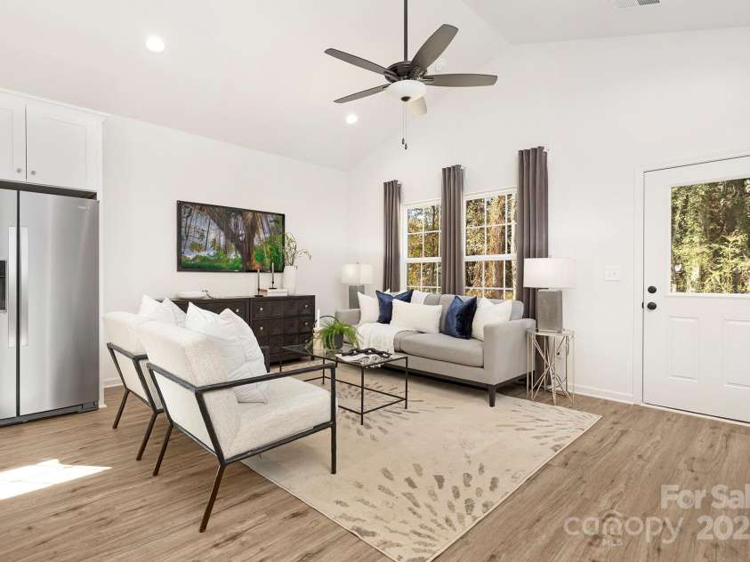 311 Glendale Avenue, Mount Holly, NC 28120.  MLS# CAR4330453, YatesRealty ID 3399. Representation