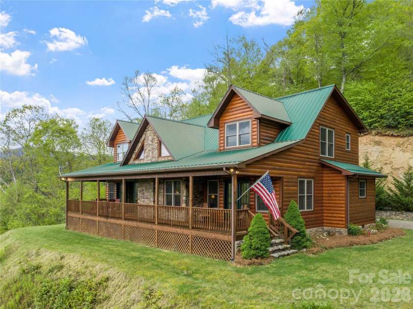 370 Appaloosa Trail, Burnsville, NC 28714.  MLS# CAR4293891, YatesRealty ID 3399. 
