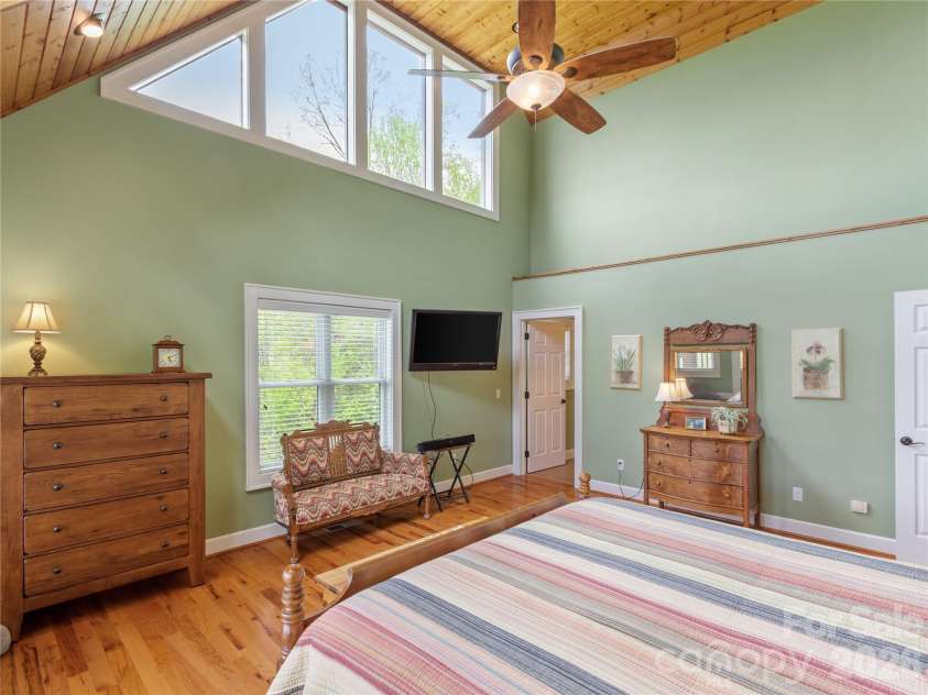 370 Appaloosa Trail, Burnsville, NC 28714.  MLS# CAR4293891, YatesRealty ID 3399. 