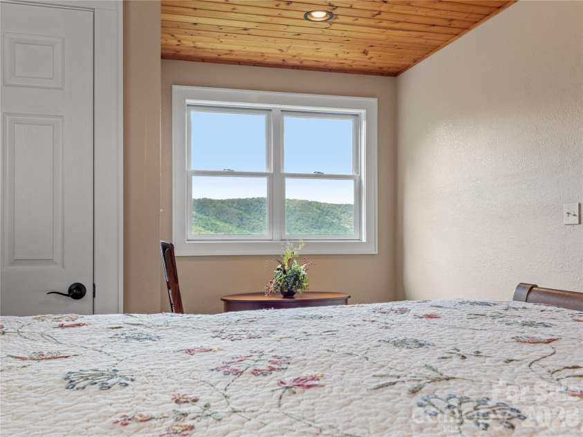 370 Appaloosa Trail, Burnsville, NC 28714.  MLS# CAR4293891, YatesRealty ID 3399. 