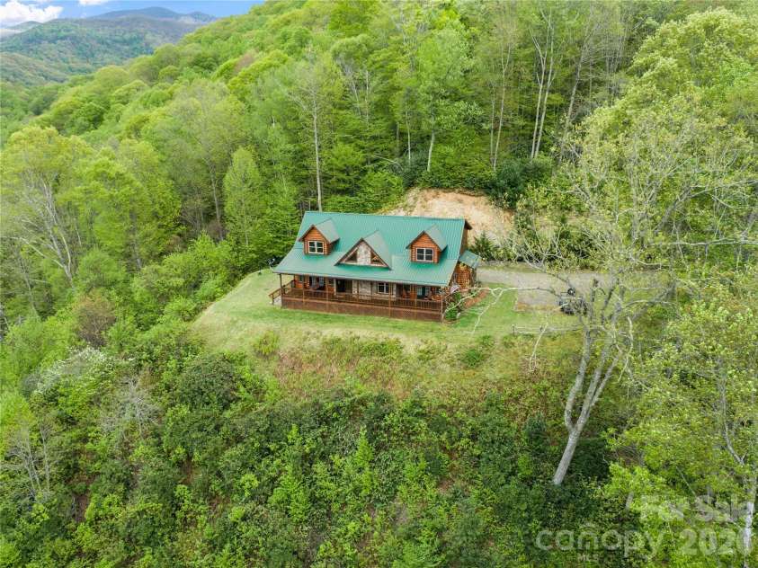 370 Appaloosa Trail, Burnsville, NC 28714.  MLS# CAR4293891, YatesRealty ID 3399. 