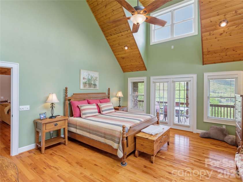 370 Appaloosa Trail, Burnsville, NC 28714.  MLS# CAR4293891, YatesRealty ID 3399. Primary on main level