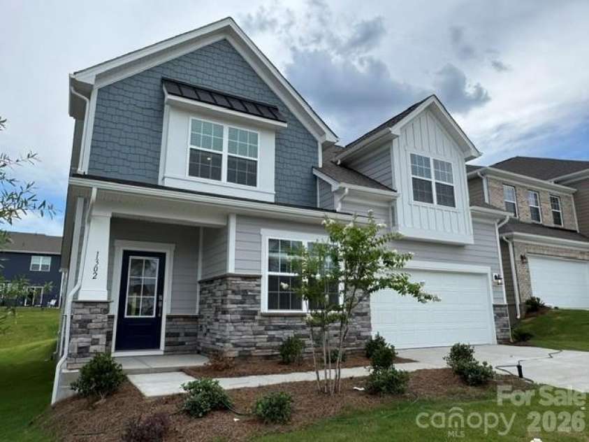 1302 Swift Lane, Belmont, NC 28012.  MLS# CAR4398702, YatesRealty ID 33990. 