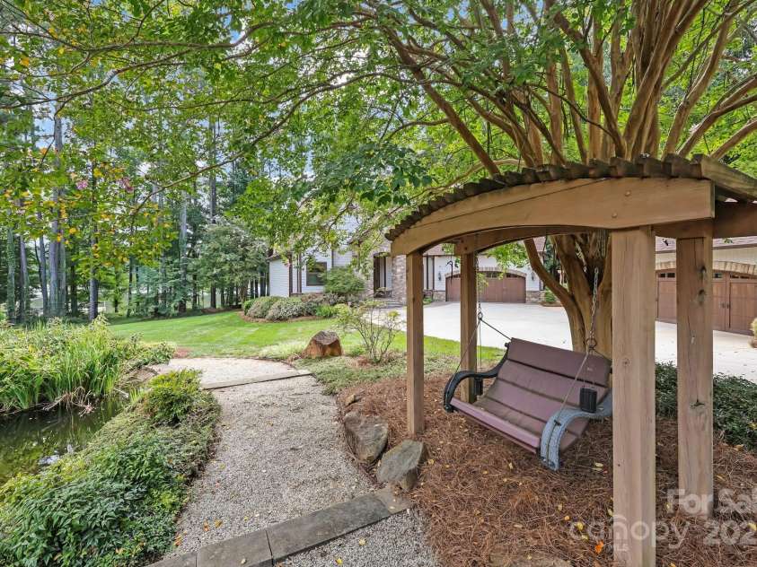 901 Sunset Pointe Drive, Salisbury, NC 28146.  MLS# CAR4294765, YatesRealty ID 33990. 
