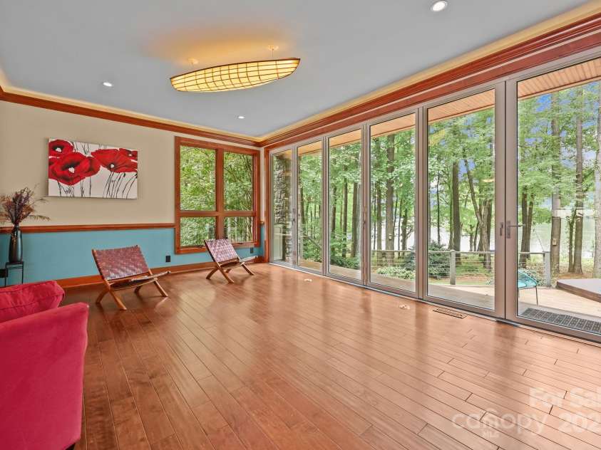 901 Sunset Pointe Drive, Salisbury, NC 28146.  MLS# CAR4294765, YatesRealty ID 33990. 