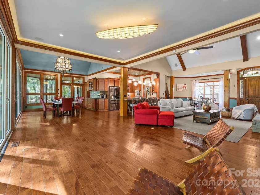 901 Sunset Pointe Drive, Salisbury, NC 28146.  MLS# CAR4294765, YatesRealty ID 33990. 