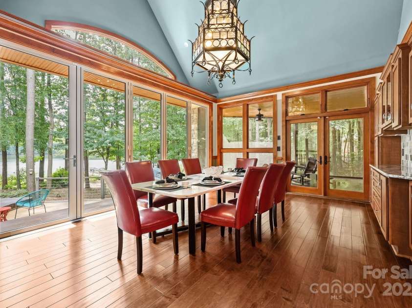 901 Sunset Pointe Drive, Salisbury, NC 28146.  MLS# CAR4294765, YatesRealty ID 33990. 