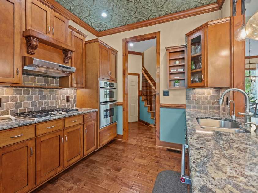 901 Sunset Pointe Drive, Salisbury, NC 28146.  MLS# CAR4294765, YatesRealty ID 33990. 