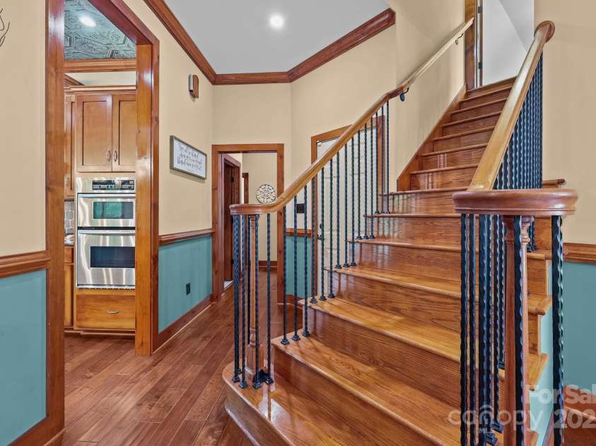 901 Sunset Pointe Drive, Salisbury, NC 28146.  MLS# CAR4294765, YatesRealty ID 33990. 