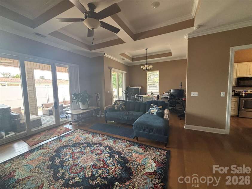 308 Glenridge Drive, Little River, SC 29566.  MLS# CAR4397777, YatesRealty ID 33994. 