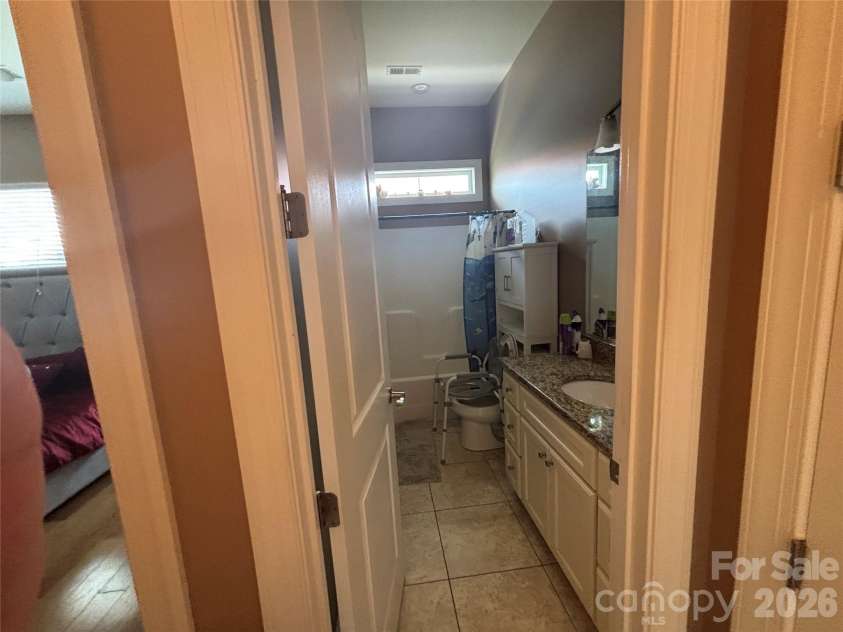 308 Glenridge Drive, Little River, SC 29566.  MLS# CAR4408959, YatesRealty ID 33994. 