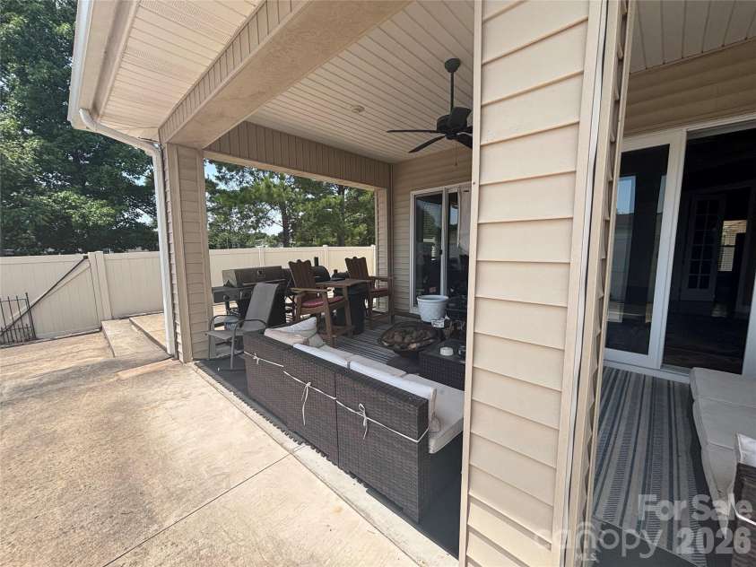 308 Glenridge Drive, Little River, SC 29566.  MLS# CAR4408959, YatesRealty ID 33994. 